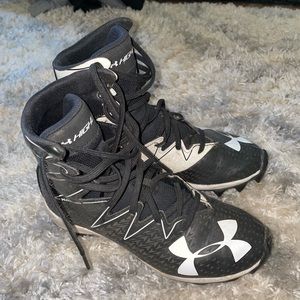 Boys Under Armour football cleats